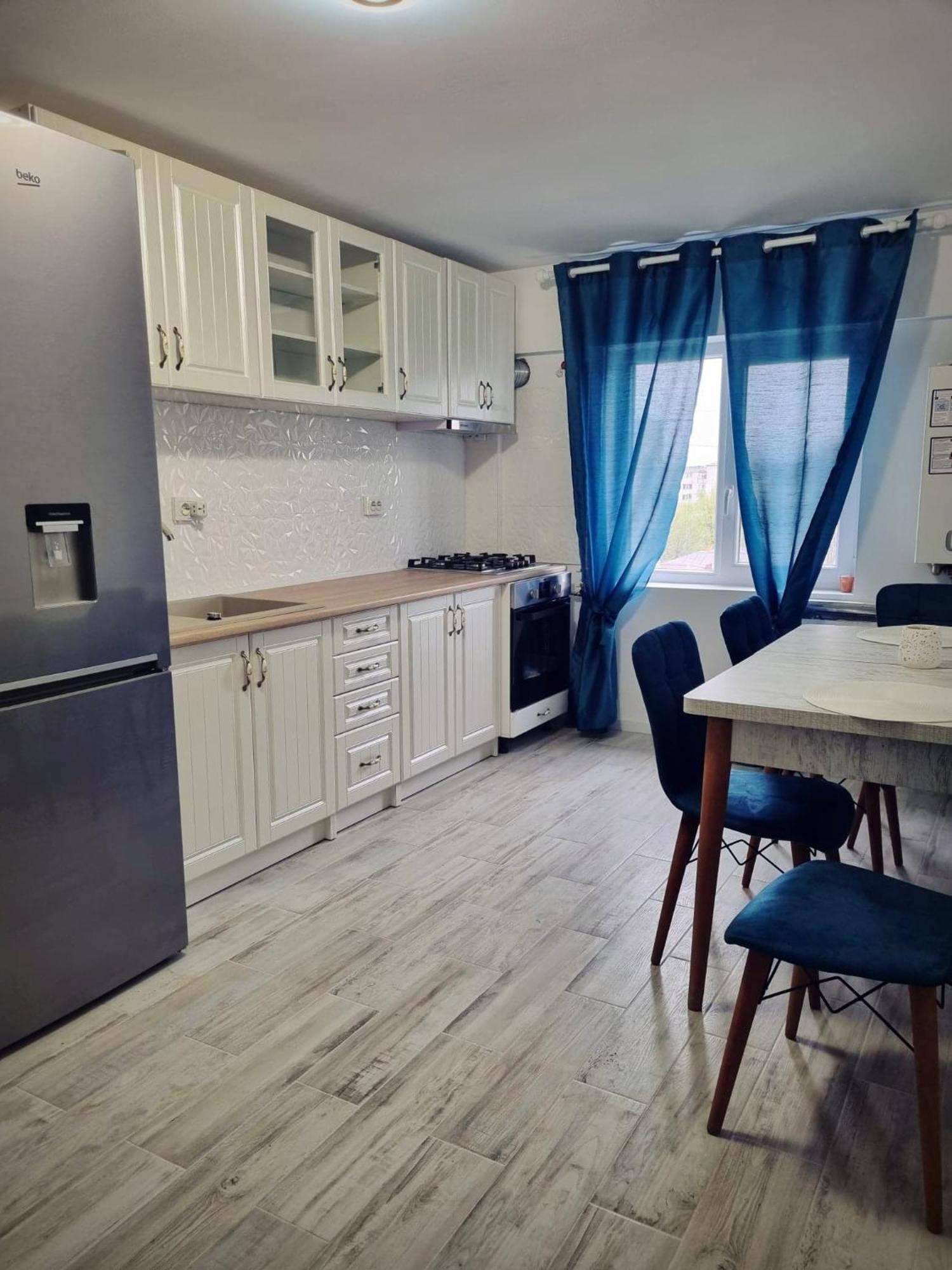 Luxurious Apartment With 3 Rooms And 2 Bathrooms In Corabia Εξωτερικό φωτογραφία